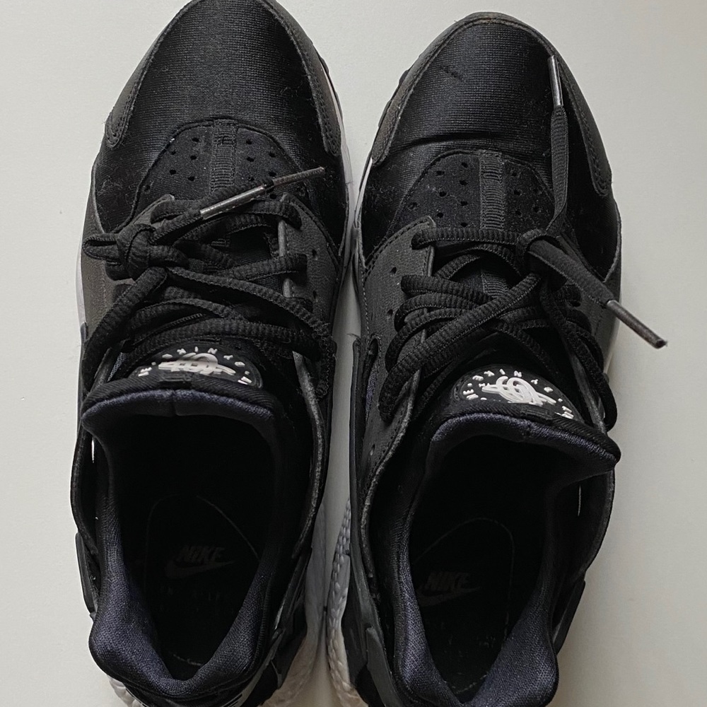 Nike huarache women's